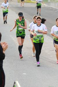 BIB: 151, 938
                            <button type="button" onclick="openModal(3532011)" class="btn btn-primary btn-sm float-right btn-popup" data-toggle="modal" data-target=".modal-high-quality">
                        <i class="fas fa-shopping-cart"></i> Add to Cart
                    </button>
                                            <button type="button" onclick="isThisMe(3532011, true)" class="btn btn-success btn-sm float-right btn-popup btn-isme hidden" data-toggle="tooltip" data-placement="bottom" title="นี่คือรูปของคุณใช่ไหม คลิกที่นี่เพื่อเอาเข้าอัลบั้ม">
                        <i class="fas fa-plus"></i> Add to album
                    </button>
                    <button type="button" onclick="isThisMe(3532011, false)" class="btn btn-warning btn-sm float-right btn-popup btn-isnotme hidden">
                        <i class="fas fa-ban"></i> Remove from album
                    </button>